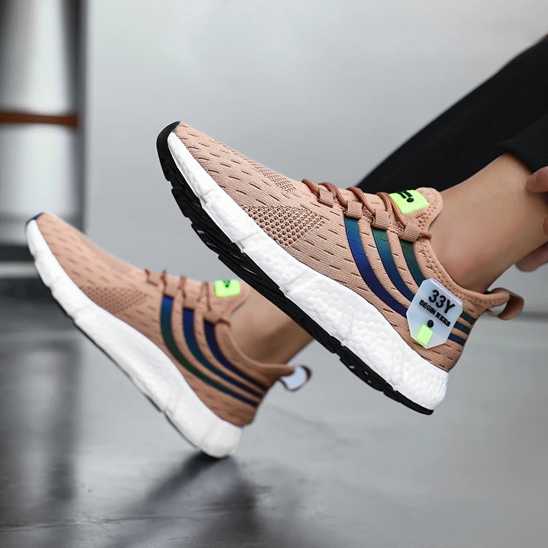 Dewitt Stryde – Breathable Runner